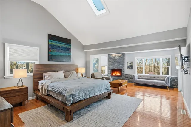 $749,000 | 10 Blue Mist Drive, Lincoln, RI 02838