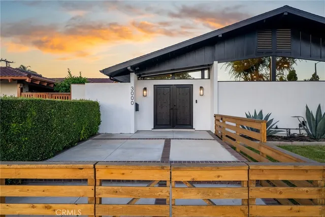 $10,500 | 3000 Country Club Drive, Costa Mesa, CA 92626