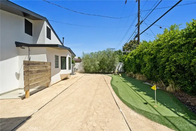 $10,500 | 3000 Country Club Drive, Costa Mesa, CA 92626