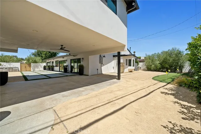 $10,500 | 3000 Country Club Drive, Costa Mesa, CA 92626