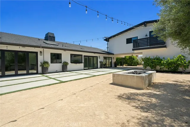 $10,500 | 3000 Country Club Drive, Costa Mesa, CA 92626