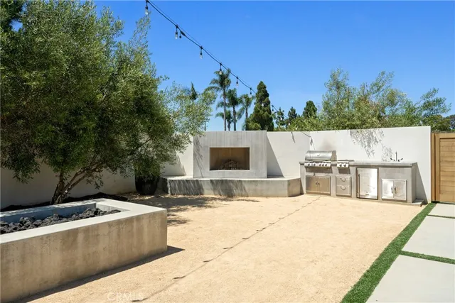 $10,500 | 3000 Country Club Drive, Costa Mesa, CA 92626