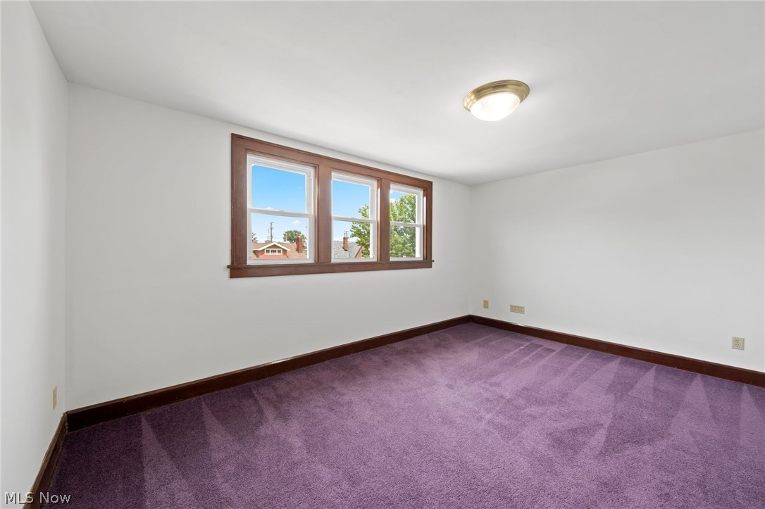 7415 Ridgefield Road Cleveland, OH 44129 - Photo 21 of 43