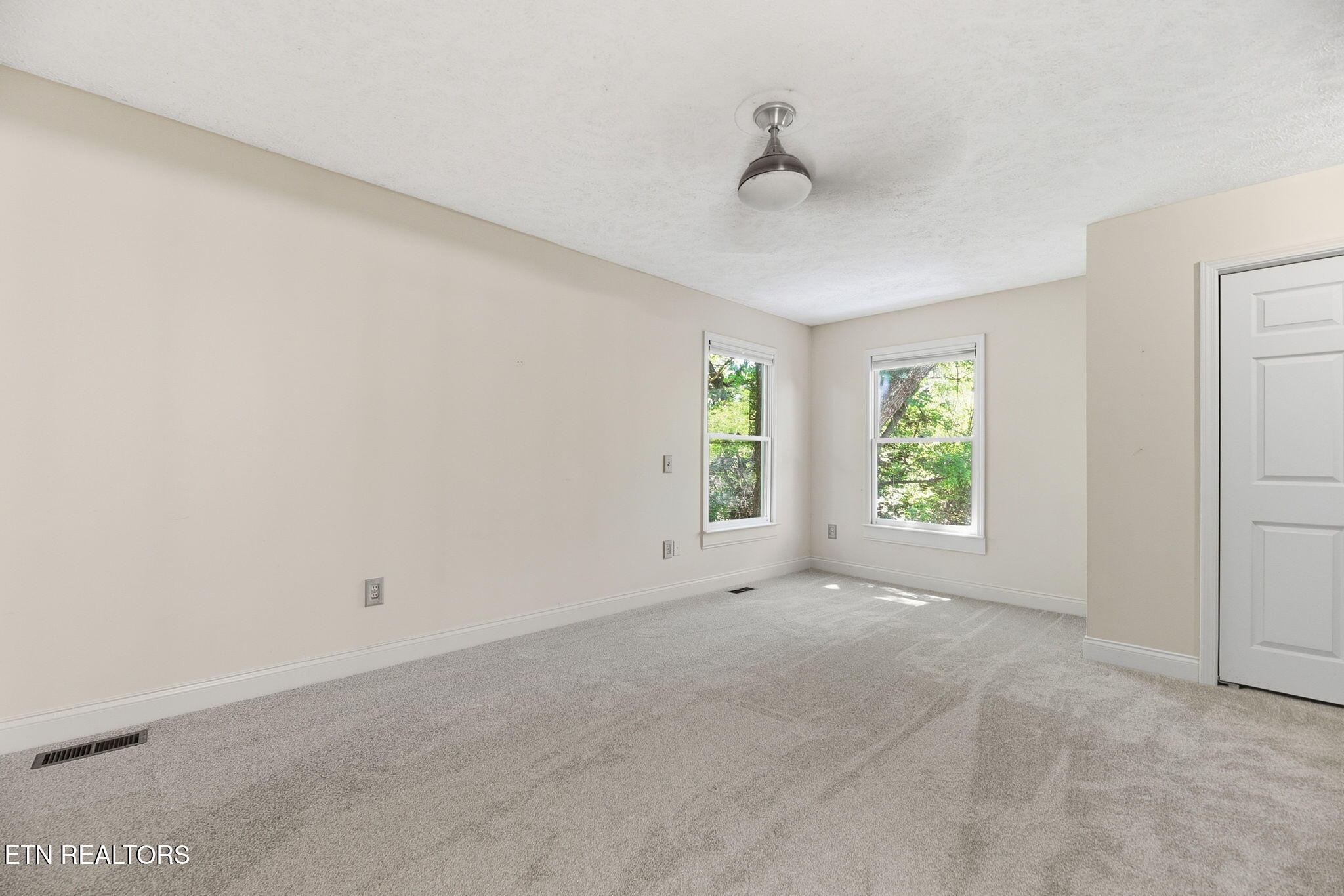5220 Haynes-Sterchi Road Knoxville, TN 37912 - Photo 37 of 54 BRAND NEW Carpet in Primary Suite