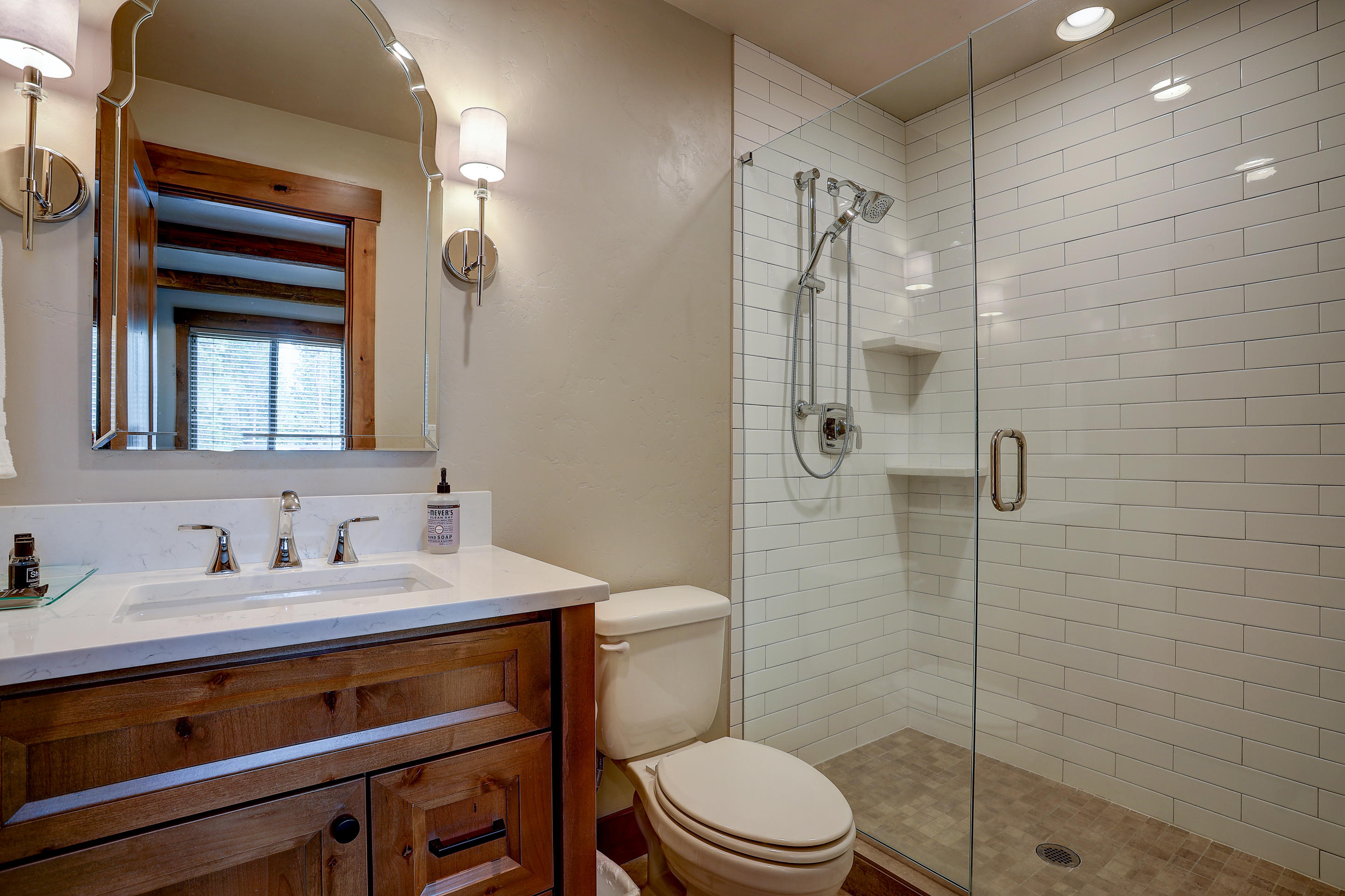 56688 Glowstone Loop Bend, OR 97707 - Photo 35 of 53 En Suite Shower