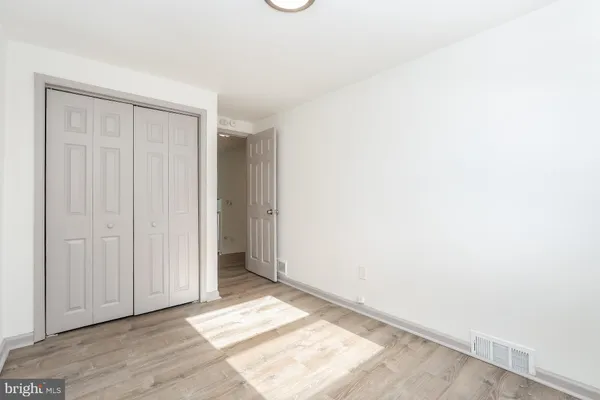 $285,000 | 514 8th Avenue, Folsom, PA 19033