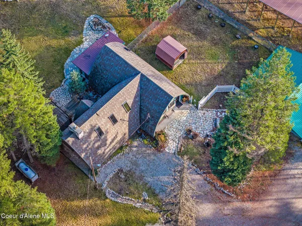 $999,000 | 762 Reeder Bay Road, Nordman, ID 83848