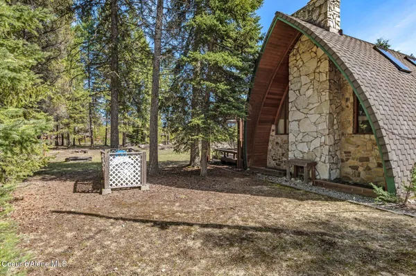 $999,000 | 762 Reeder Bay Road, Nordman, ID 83848