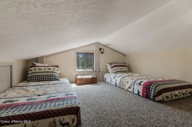 $999,000 | 762 Reeder Bay Road, Nordman, ID 83848