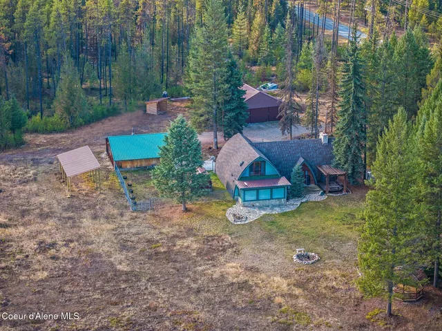 $999,000 | 762 Reeder Bay Road, Nordman, ID 83848
