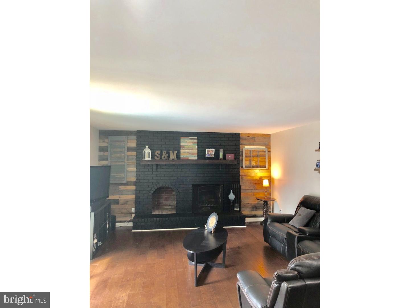 11 Comet Court Sewell, NJ 08080 - Photo 13 of 22