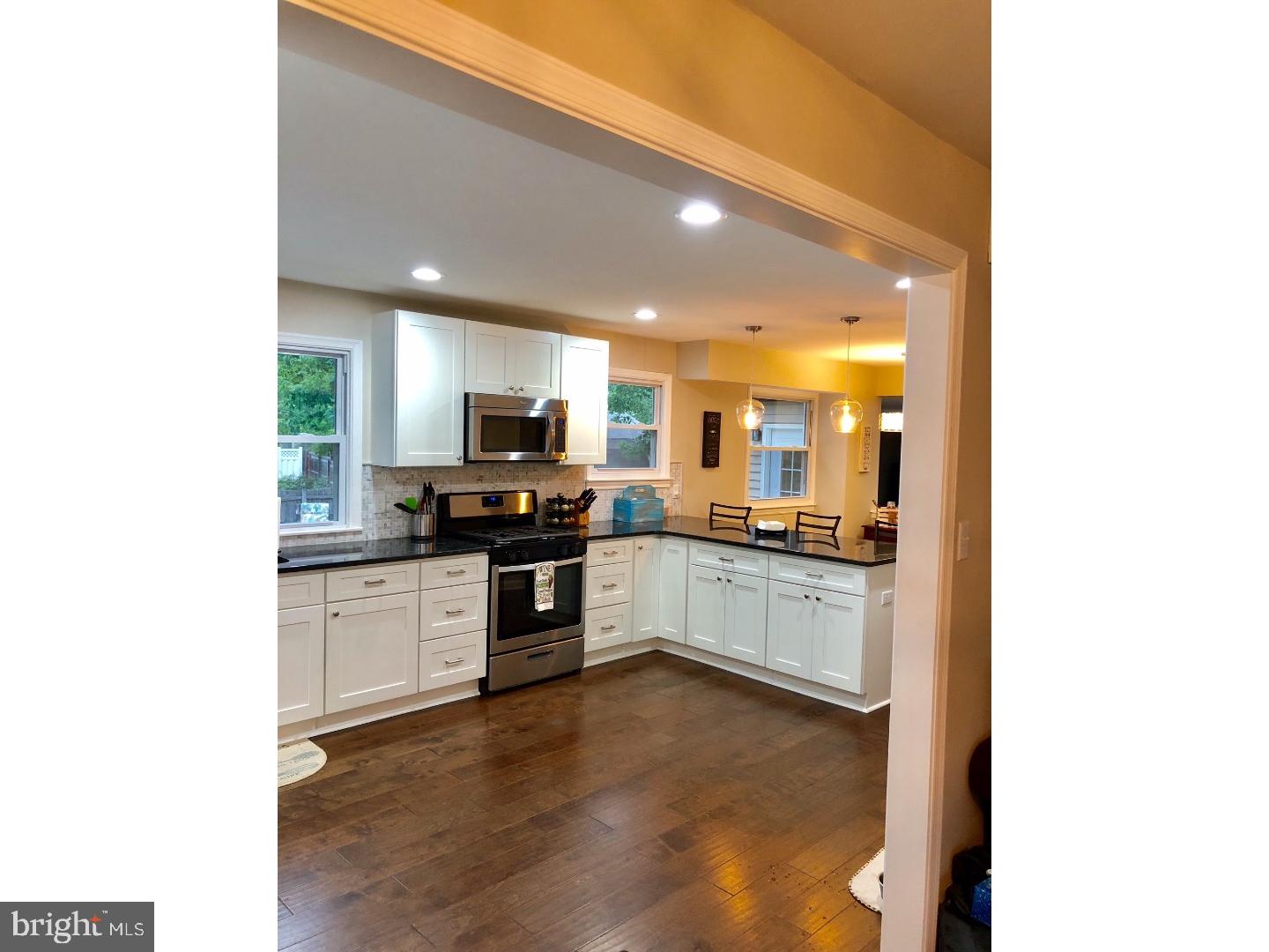 11 Comet Court Sewell, NJ 08080 - Photo 8 of 22