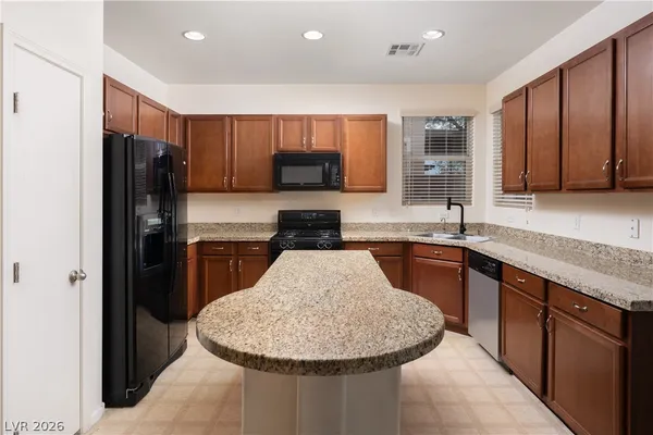 $415,000 | 7470 Benlomond Avenue, Las Vegas, NV 89179