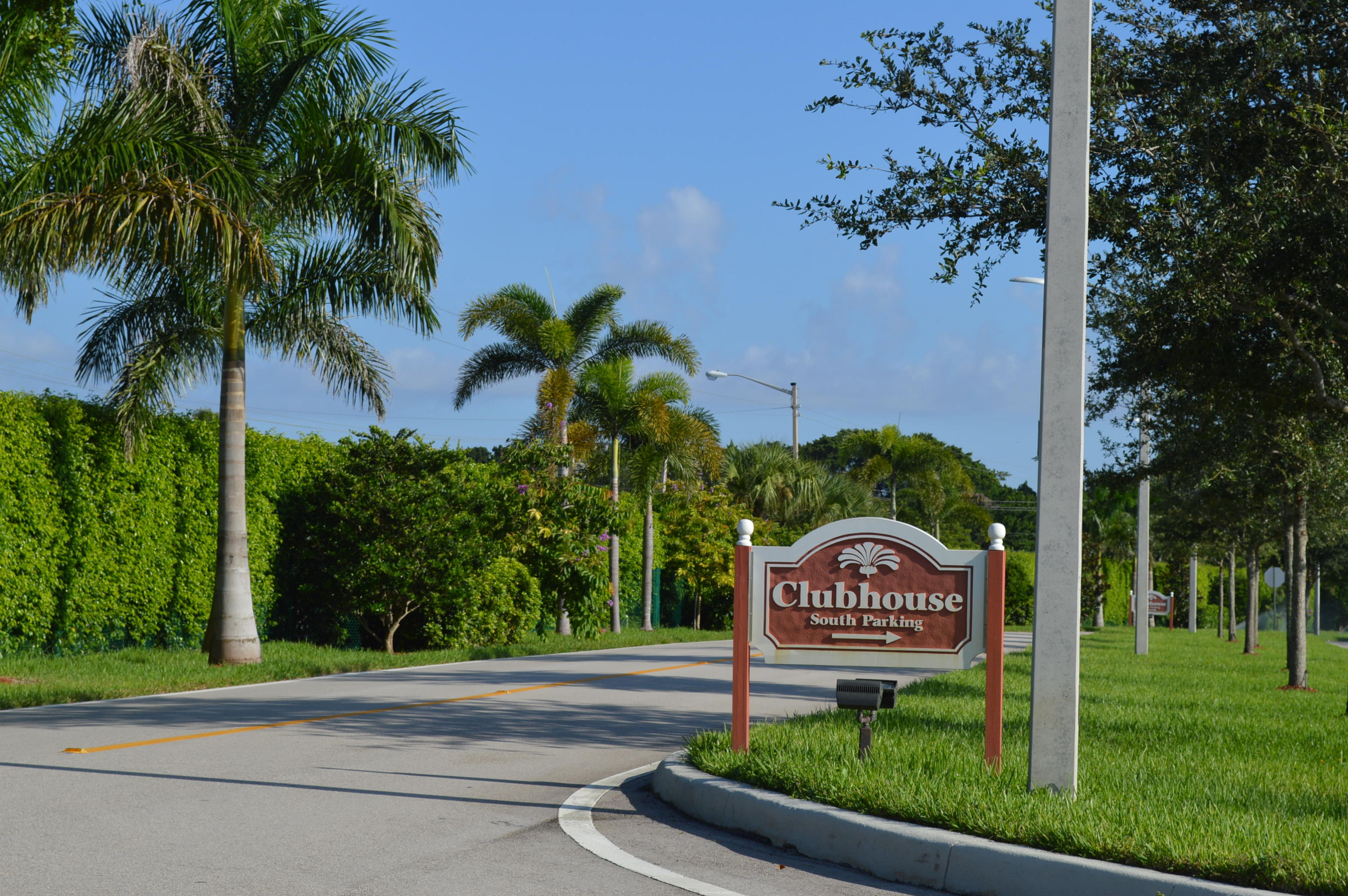 2033 Exeter, Unit 2033 Boca Raton, FL 33434 - Photo 35 of 36 DSC_0784