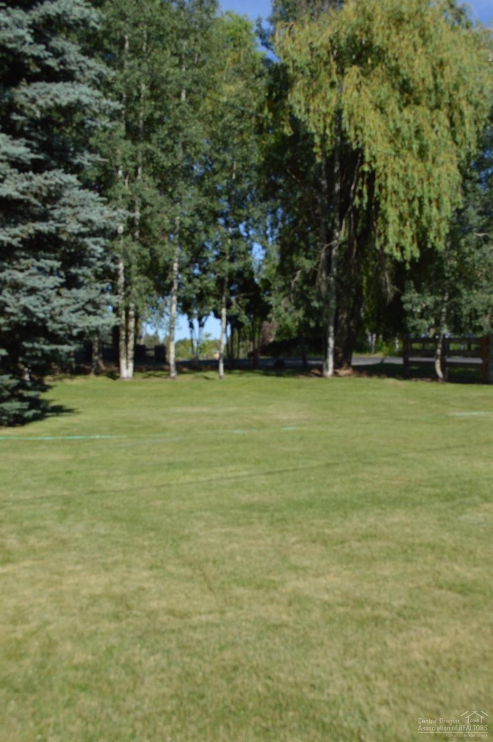 61835 Dobbin Road Bend, OR 97702 - Photo 18 of 23 Additional Photo