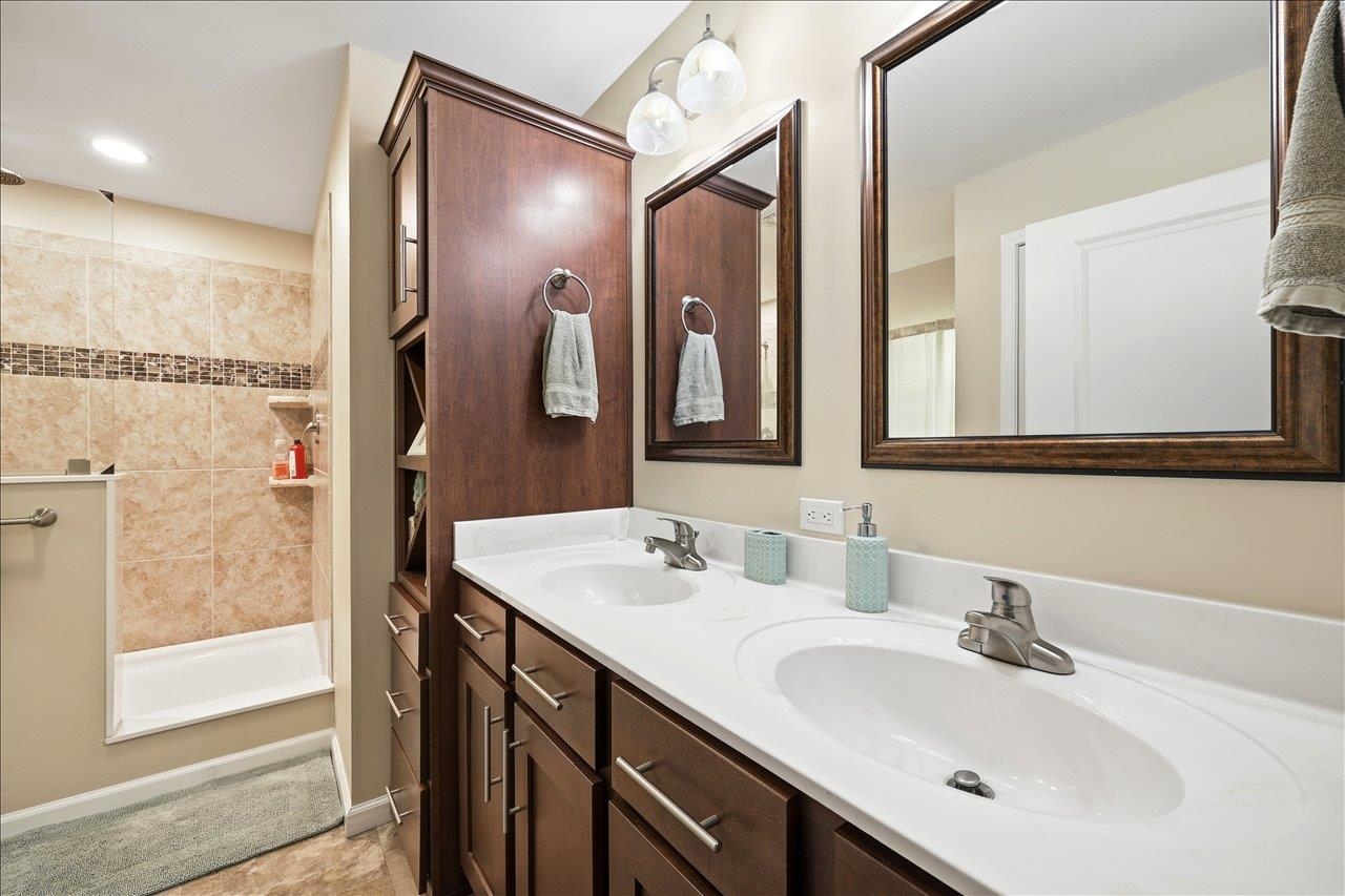 324 Lofton Road Raphine, VA 24472 - Photo 19 of 75 Gallery Image 19