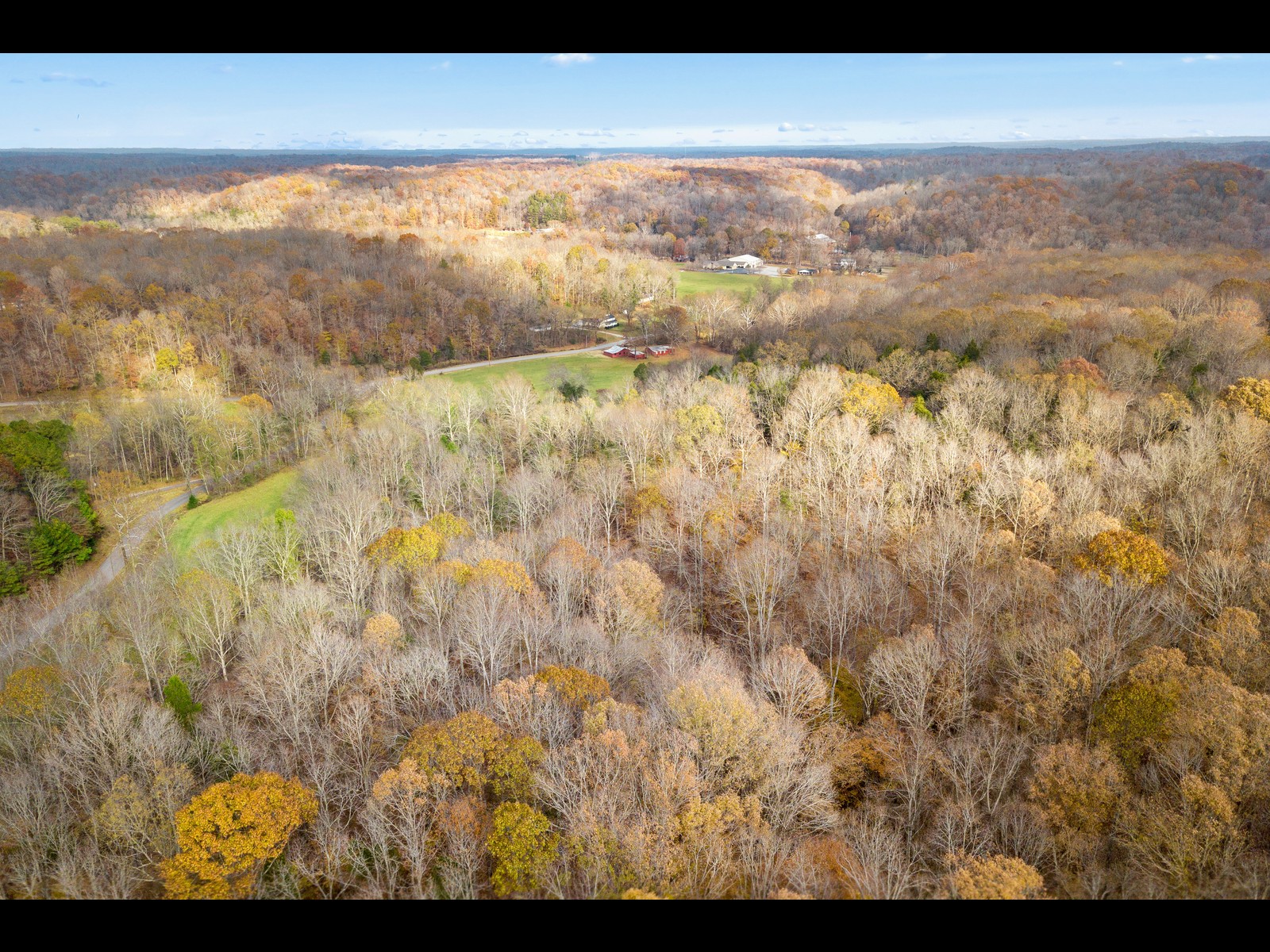 740 Potter Road Dickson, TN 37055 - Photo 20 of 24 a view of city and mountain