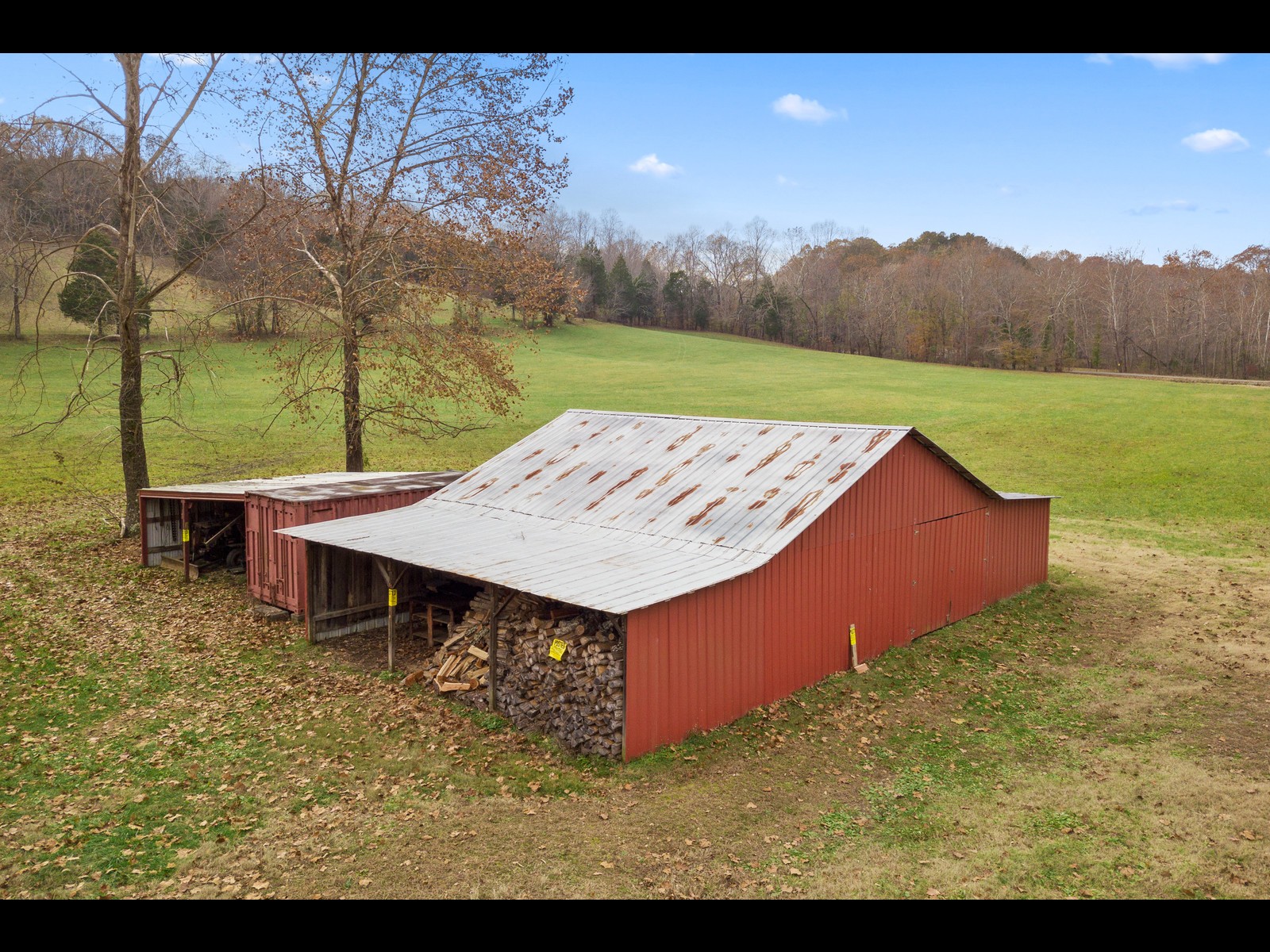 740 Potter Road Dickson, TN 37055 - Photo 7 of 24 a view of a backyard with sitting area