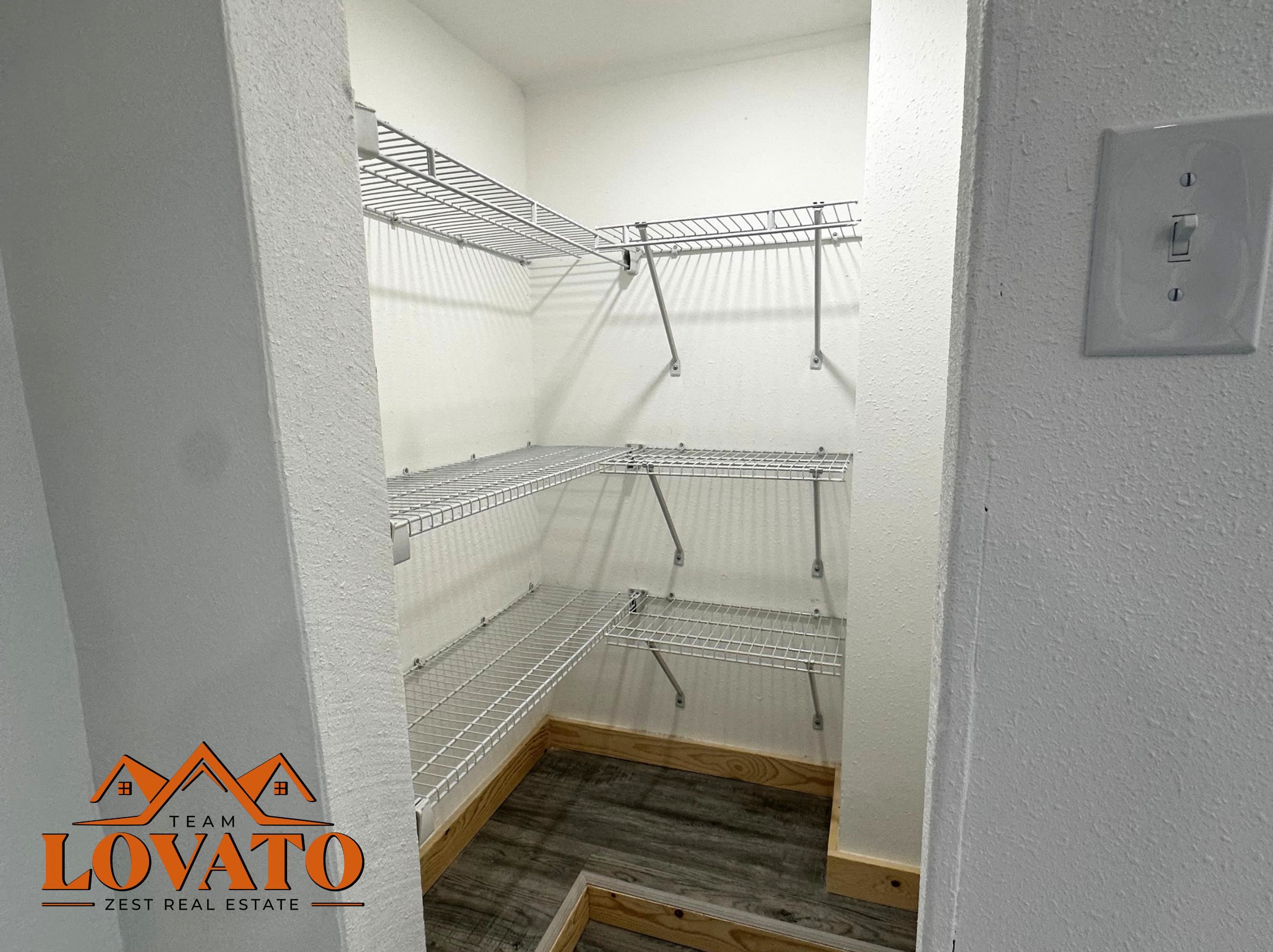 952 South Jackson Street Casper, WY 82601 - Photo 8 of 16