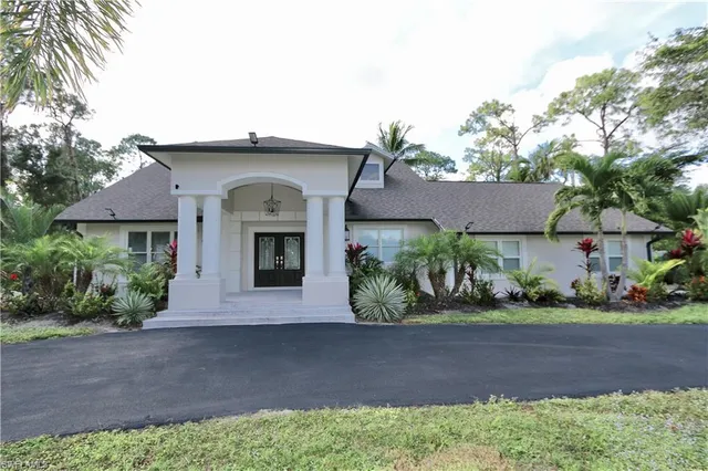 $1,980,000 | 2061 Santa Barbara Boulevard, Naples, FL 34116