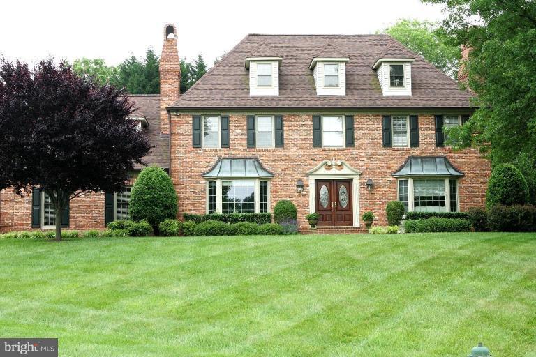 15209 Middlegate Road Silver Spring, MD 20905 - Photo 1 of 30 Exterior (Main)