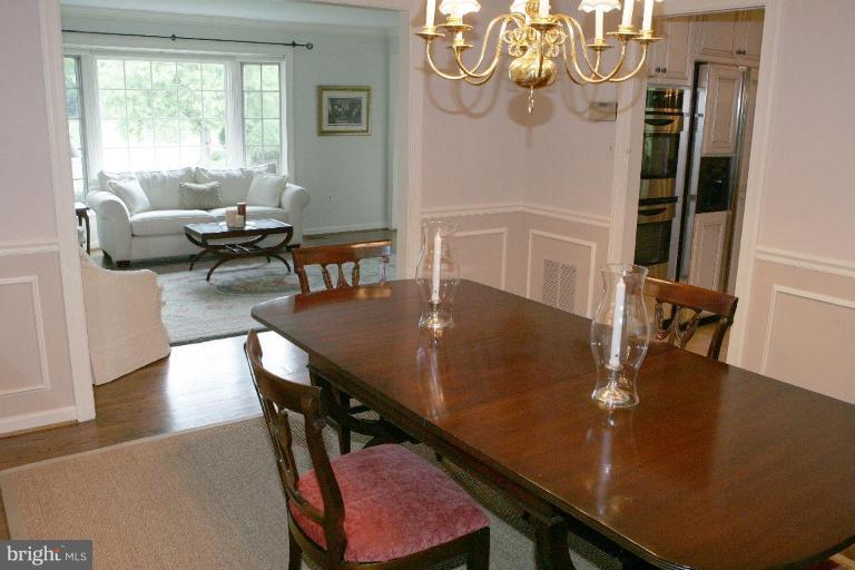 15209 Middlegate Road Silver Spring, MD 20905 - Photo 5 of 30 Dining room looking into the living room