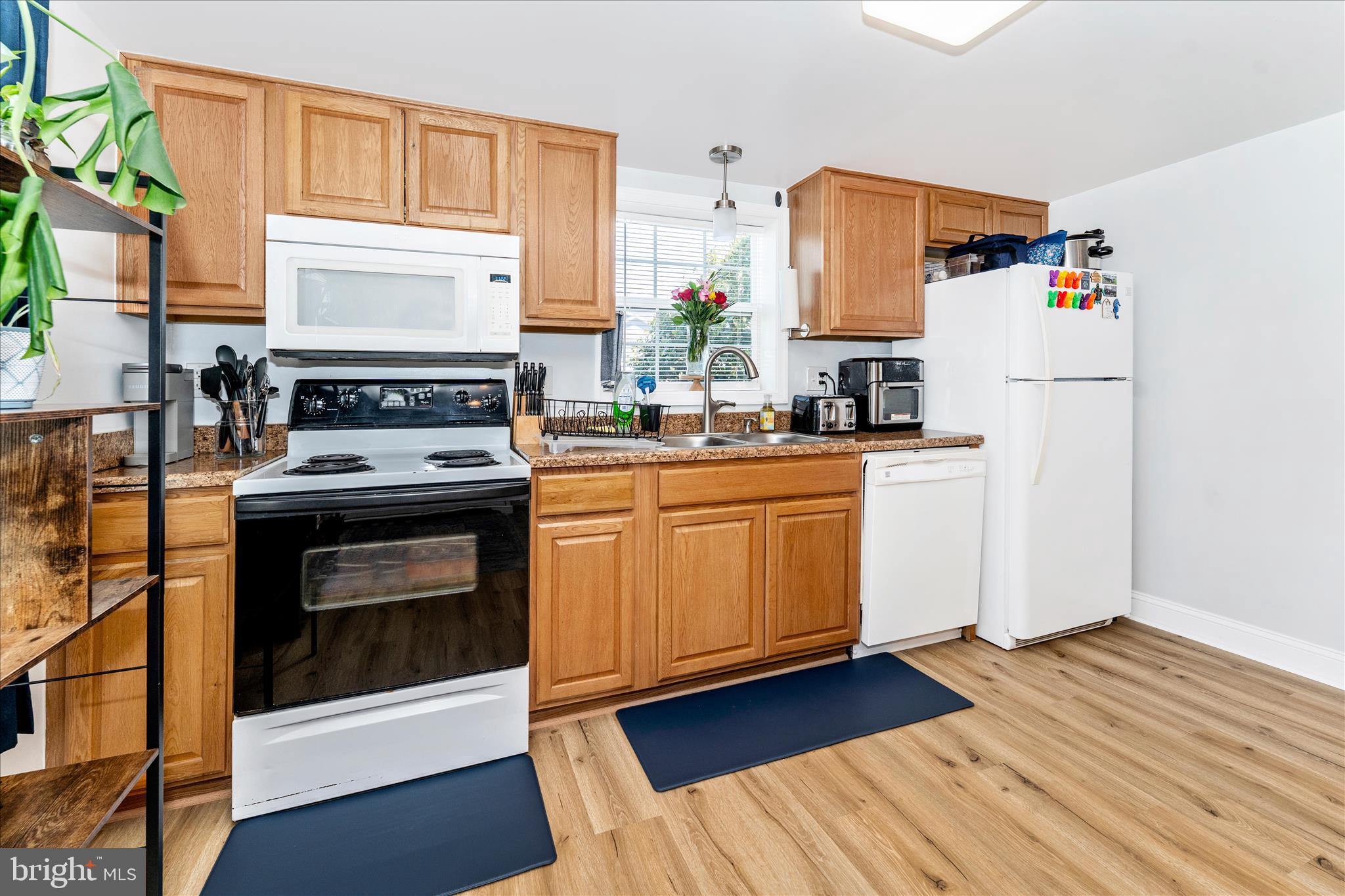 105 North Preston Street Ranson, WV 25438 - Photo 13 of 51 Kitchen