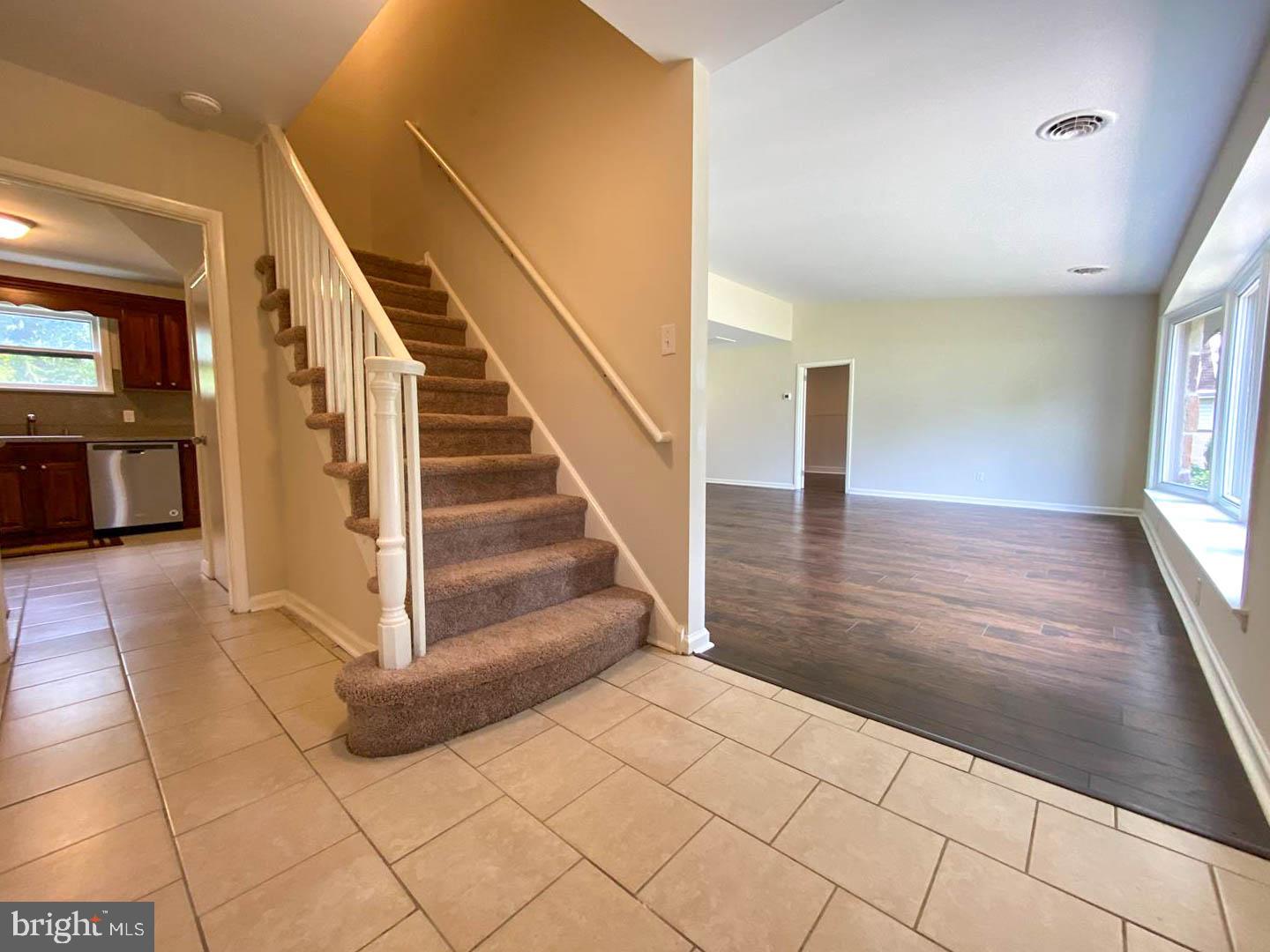 307 Bok Road Wyncote, PA 19095 - Photo 5 of 28 Gallery Image 5