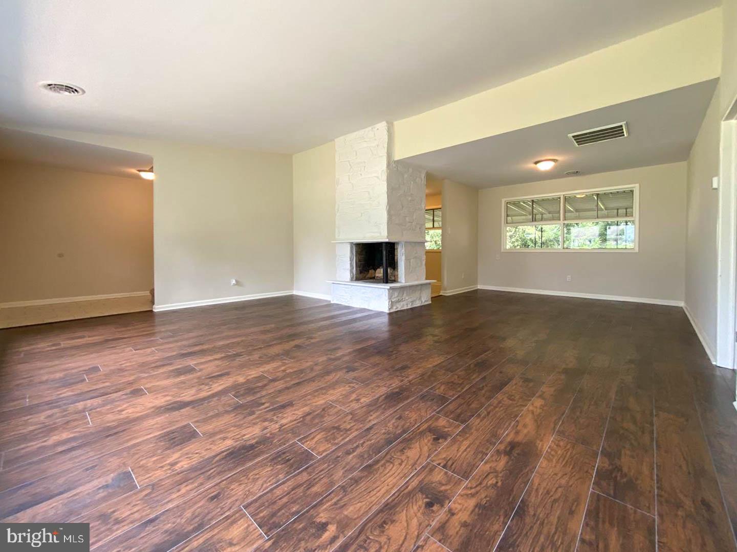 307 Bok Road Wyncote, PA 19095 - Photo 10 of 28 Gallery Image 10