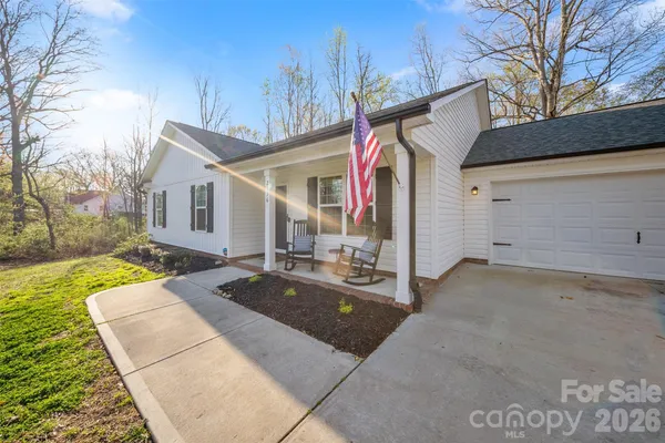 $355,000 | 2136 Moose Road, Kannapolis, NC 28083