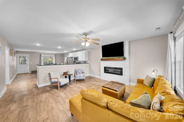 $355,000 | 2136 Moose Road, Kannapolis, NC 28083