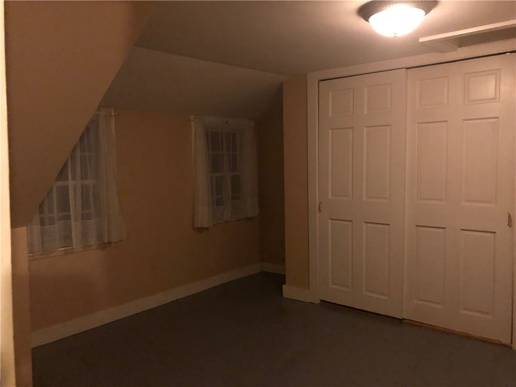 355 Sandy Lane Warwick, RI 02889 - Photo 10 of 39 Gallery Image 10