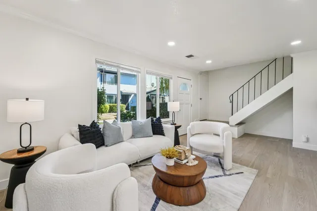 $749,888 | 405 Don Carlos Court, San Jose, CA 95123