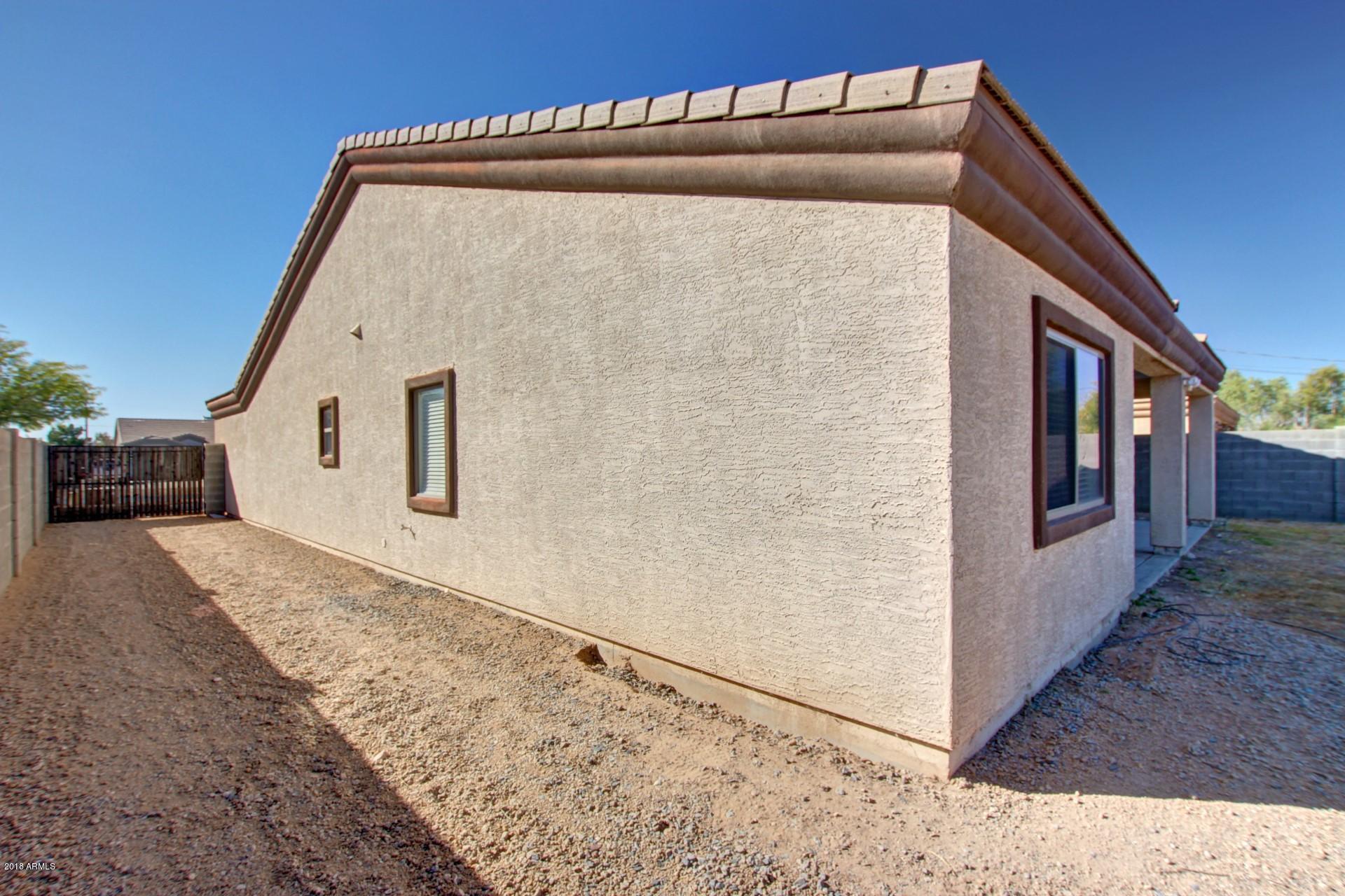 3036 East St John Road Phoenix, AZ 85032 - Photo 33 of 33 a view of a house with a shower
