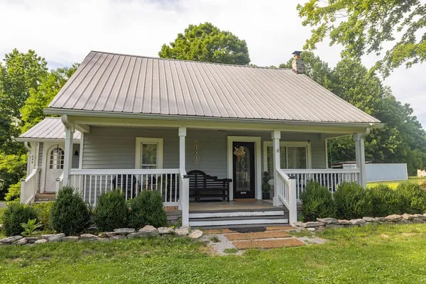 $285,000 | 355 Whitson Road, Bethpage, TN 37022