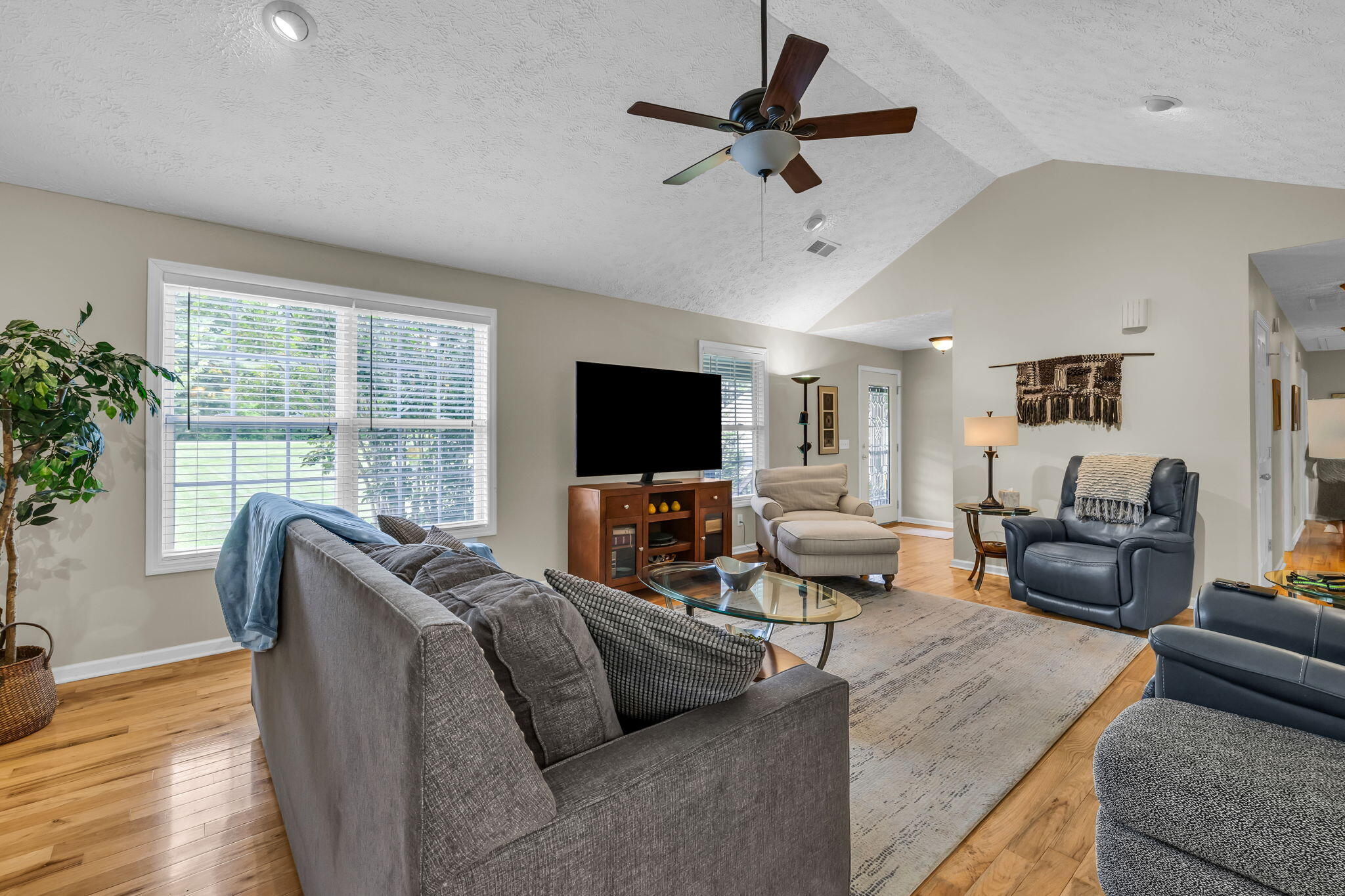 342 Miller Road Signal Mountain, TN 37377 - Photo 11 of 31 16-web-or-mls-342-miller-rd