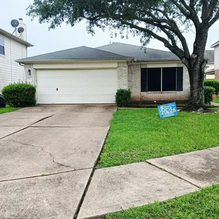 $245,000 | 3914 Floral Way Court, Fresno, TX 77545