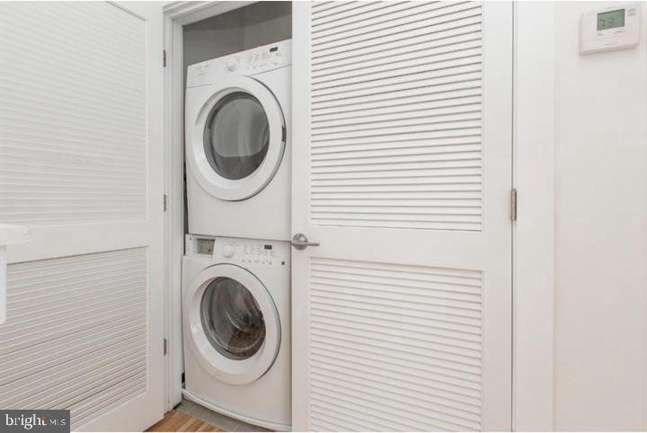 1234 North 30th Street Philadelphia, PA 19121 - Photo 42 of 59 a utility room with dryer and washer