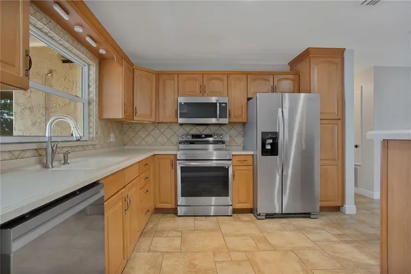 $3,895 | 8757 Harbor View Drive, Orlando, FL 32817