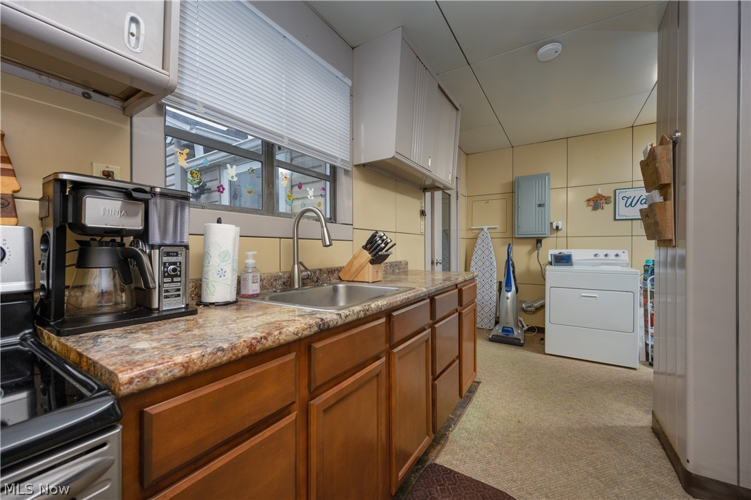 230 South Reeves Avenue Dover, OH 44622 - Photo 15 of 25 Gallery Image 15