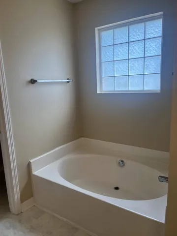 $1,900 | 6278 Heronwalk Drive, Gulf Breeze, FL 32563