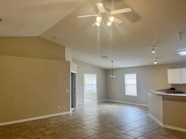 $1,900 | 6278 Heronwalk Drive, Gulf Breeze, FL 32563