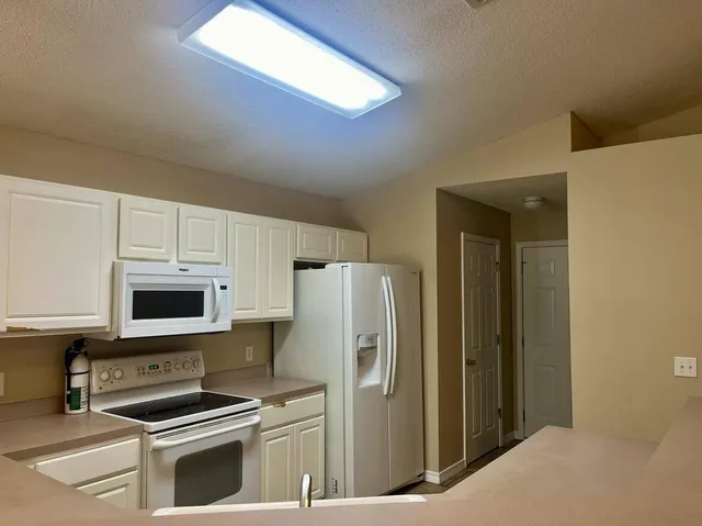 $1,900 | 6278 Heronwalk Drive, Gulf Breeze, FL 32563