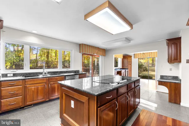 $815,000 | 10457 Sternwheel Place, Columbia, MD 21044