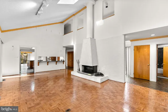 $815,000 | 10457 Sternwheel Place, Columbia, MD 21044