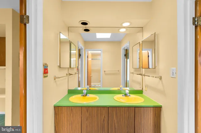 $815,000 | 10457 Sternwheel Place, Columbia, MD 21044