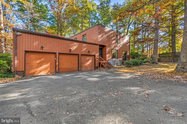 $815,000 | 10457 Sternwheel Place, Columbia, MD 21044