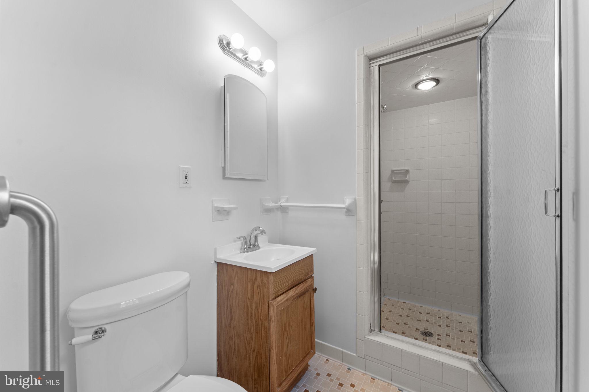 19227 Cardinal Heights Road Triangle, VA 22172 - Photo 23 of 64