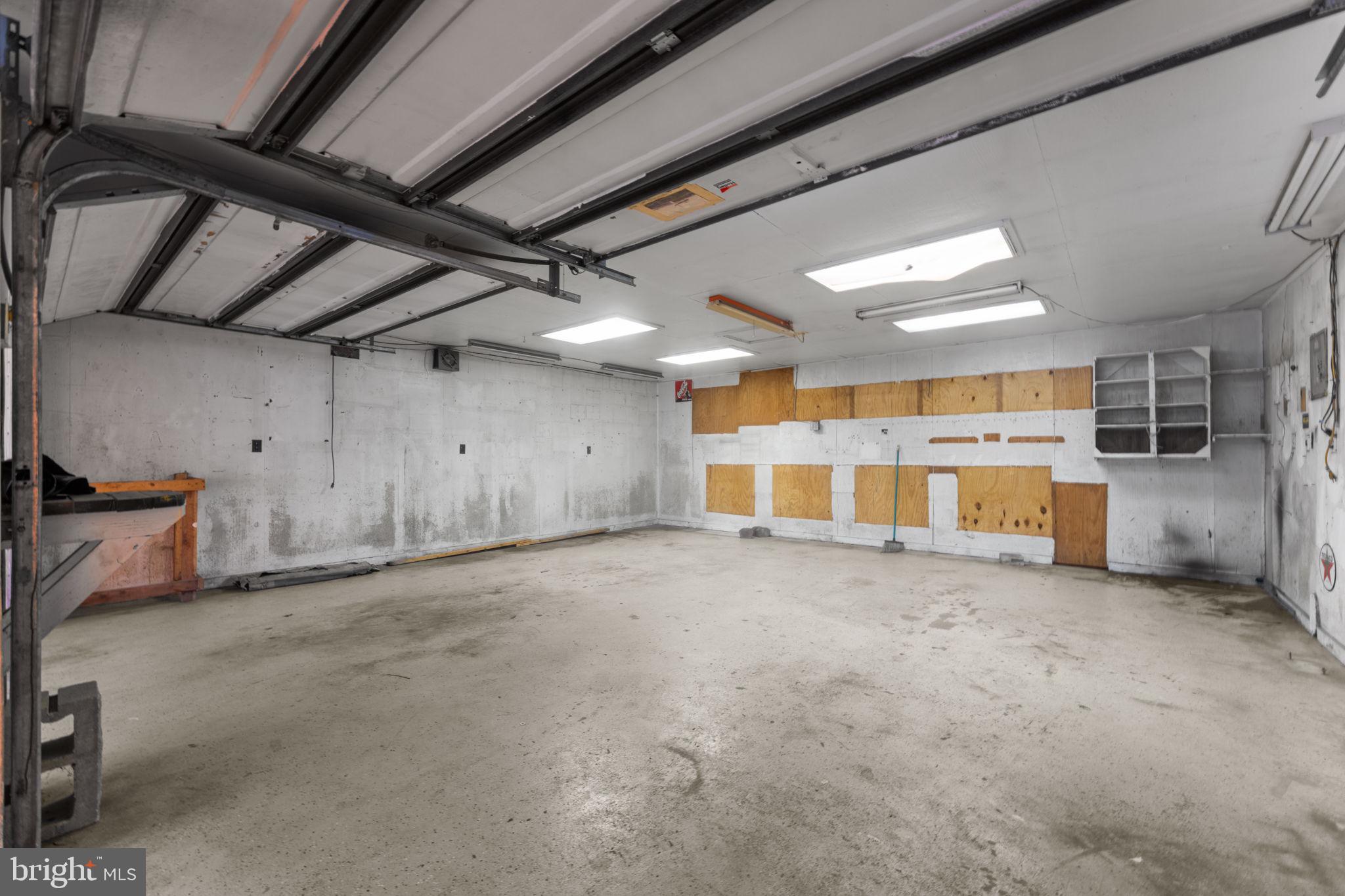 19227 Cardinal Heights Road Triangle, VA 22172 - Photo 45 of 64