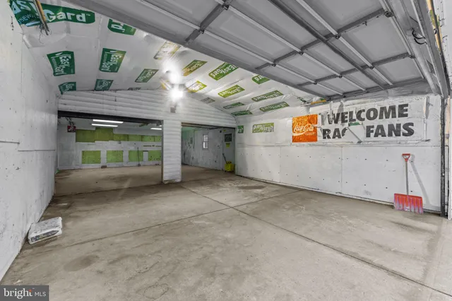 $525,000 | 19227 Cardinal Heights Road, Triangle, VA 22172